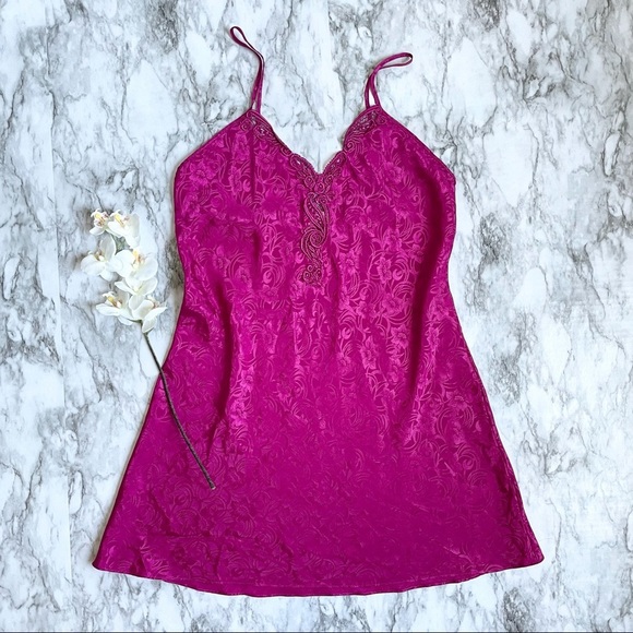 Vintage Val Mode Brocade Chemise Slip Magenta Medium